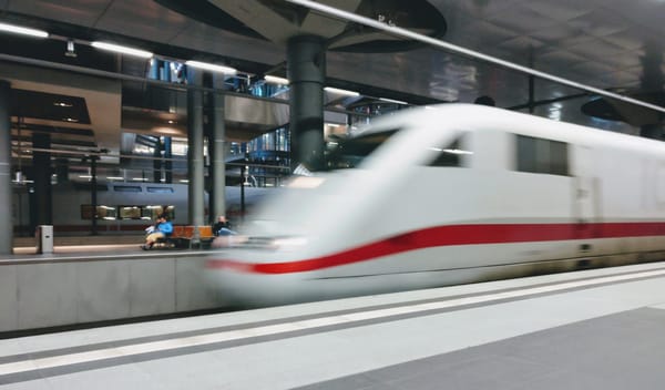 Was ICE-Sitzbezüge und E-Commerce 2024 gemeinsam haben
